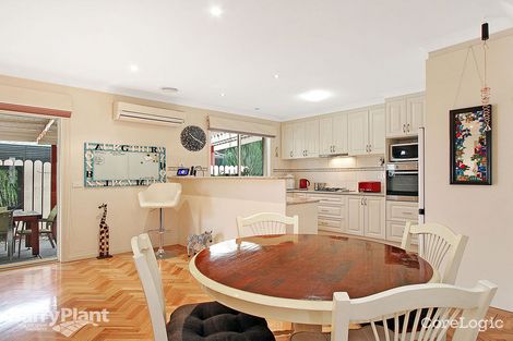 Property photo of 2/2 Maple Street Bayswater VIC 3153