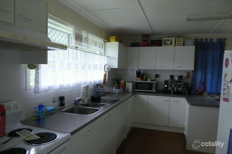 Property photo of 18 Beach Street Kippa-Ring QLD 4021