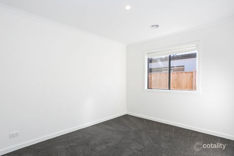 Property photo of 70 Kingdom Boulevard Weir Views VIC 3338