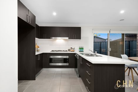 Property photo of 8 Ann Maree Court Point Cook VIC 3030