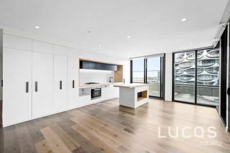 Property photo of 1702/15 Doepel Way Docklands VIC 3008