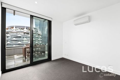 Property photo of 1702/15 Doepel Way Docklands VIC 3008