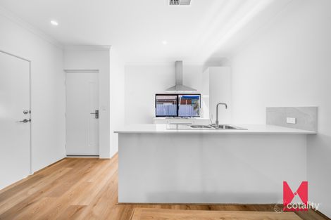 3/5 Alanya Cl, Cannington, WA 6107