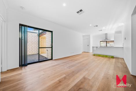 Property photo of 3/5 Alanya Close Cannington WA 6107
