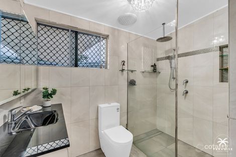Property photo of 15 Golf Street Yorkeys Knob QLD 4878
