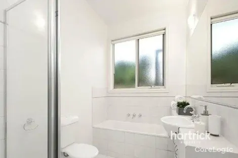 Property photo of 10 Darvall Court Cheltenham VIC 3192