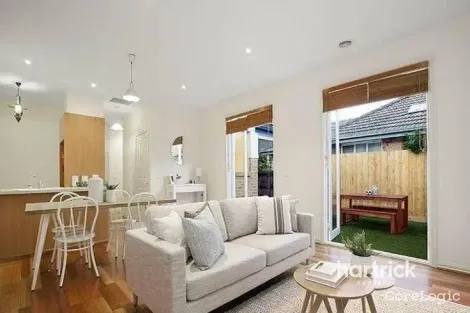Property photo of 10 Darvall Court Cheltenham VIC 3192