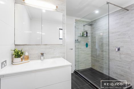 Property photo of 32 Bianco Street Kippa-Ring QLD 4021