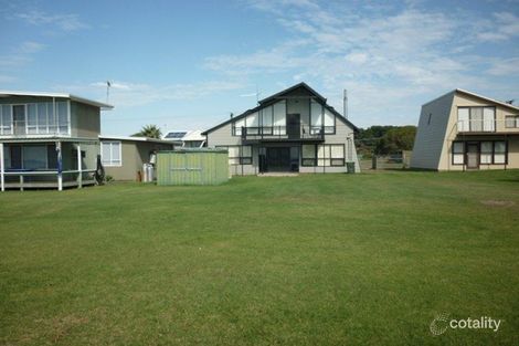 Property photo of 10 Valmai Terrace Hindmarsh Island SA 5214