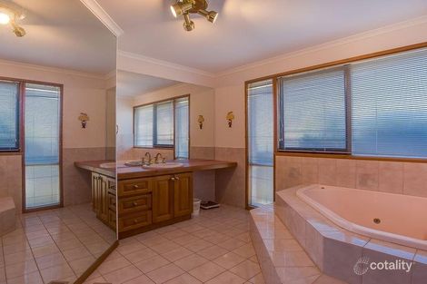 Property photo of 12 Australis Close Langwarrin VIC 3910