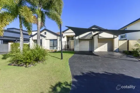 Property photo of 40 Tradewinds Drive Banksia Beach QLD 4507