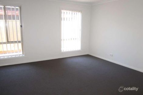 Property photo of 44 Tamborine Avenue Point Cook VIC 3030