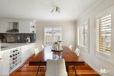 Property photo of 5 Milleara Road Keilor East VIC 3033