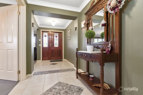 Property photo of 30 Ironbark Way Brookfield VIC 3338
