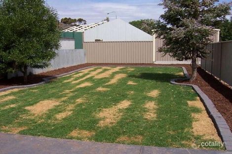 Property photo of 8 Griffiths Drive Moana SA 5169