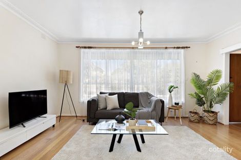 Property photo of 11 Highview Grove Burwood East VIC 3151