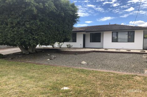 Property photo of 28 Pedder Way Parmelia WA 6167
