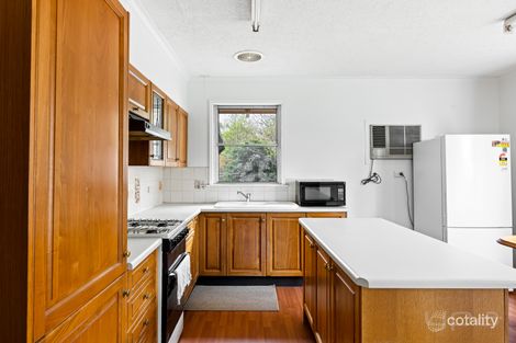 Property photo of 24 Vincent Crescent Werribee VIC 3030