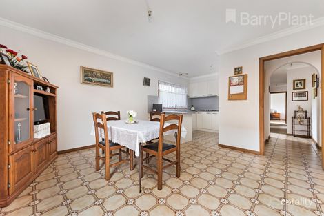 Property photo of 6 Casey Close Springvale South VIC 3172