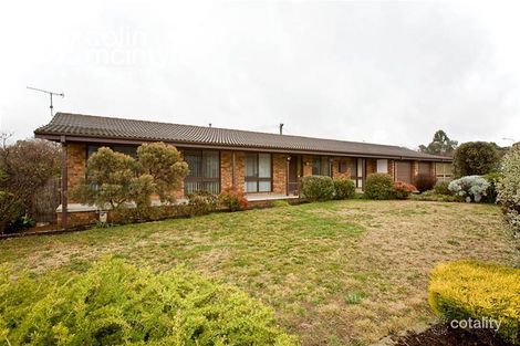 4 Falkiner Pl, Macarthur, ACT 2904
