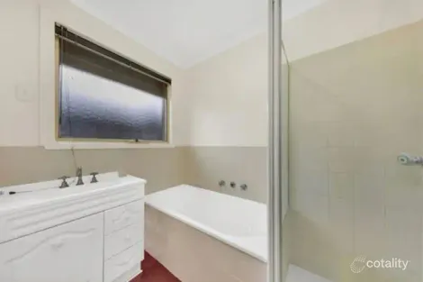 Property photo of 5 Rokeby Crescent Craigieburn VIC 3064