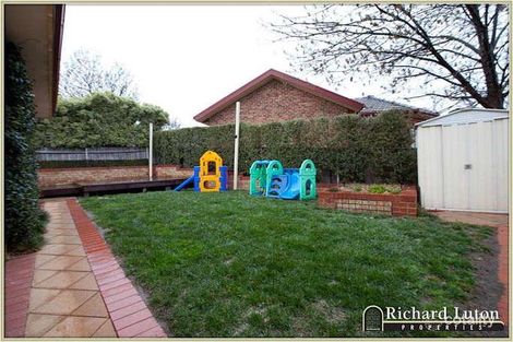 Property photo of 21 Coral Drive Jerrabomberra NSW 2619