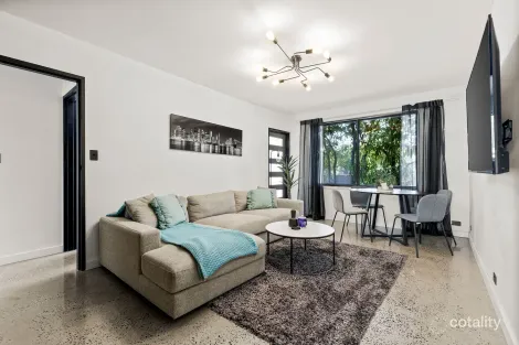 Property photo of 2/19 Belvedere Close Maribyrnong VIC 3032