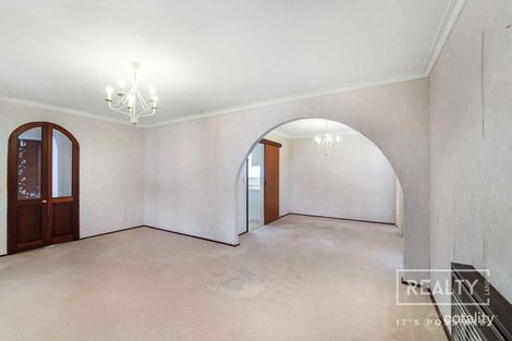 Property photo of 21 Whitley Crescent Karrinyup WA 6018