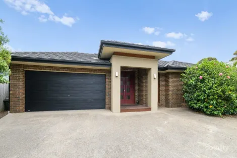 Property photo of 16 Essex Road Mount Martha VIC 3934