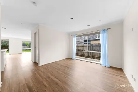 Property photo of 9 Sirens Place Hallam VIC 3803