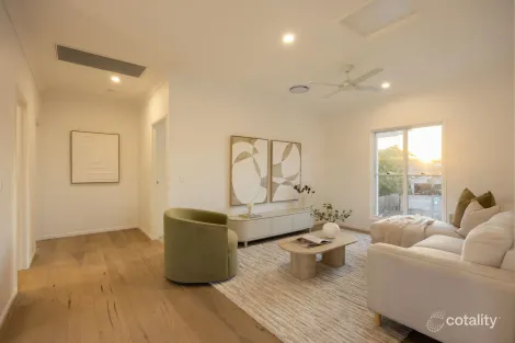 Property photo of 102 Thistle Street Gordon Park QLD 4031