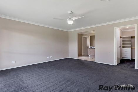 Property photo of 8 Pine Place Upper Kedron QLD 4055