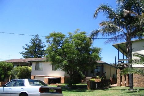 10 Jesmond St, Redhead, NSW 2290