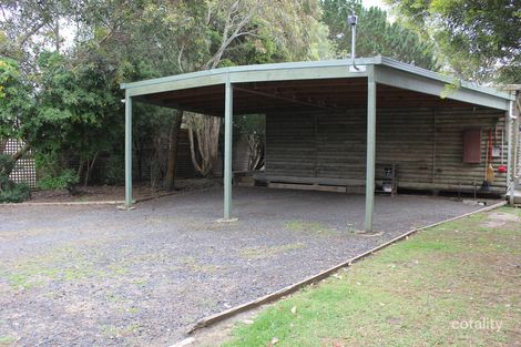Property photo of 2 Little Penguin Court Cowes VIC 3922