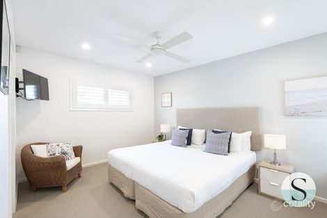 Property photo of 20 Beachside Drive Caves Beach NSW 2281