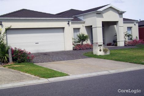 Property photo of 38 Bateman Grove Hampton Park VIC 3976