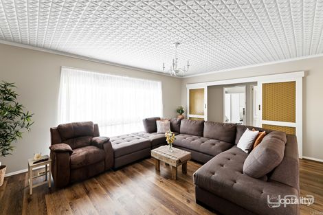 Property photo of 18 Burke Street Werribee VIC 3030