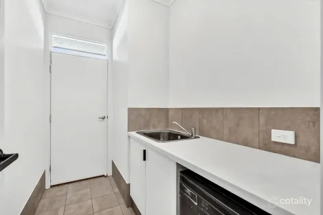Property photo of 16 Isabella Crescent Angle Vale SA 5117