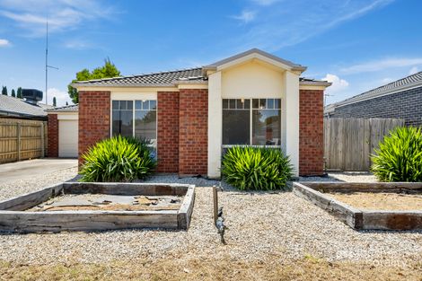 Property photo of 15 Xavier Court Werribee VIC 3030
