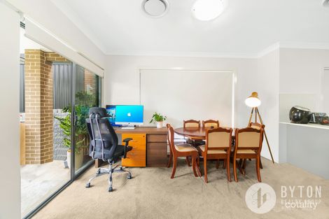Property photo of 31 Bugle Circuit Kellyville NSW 2155