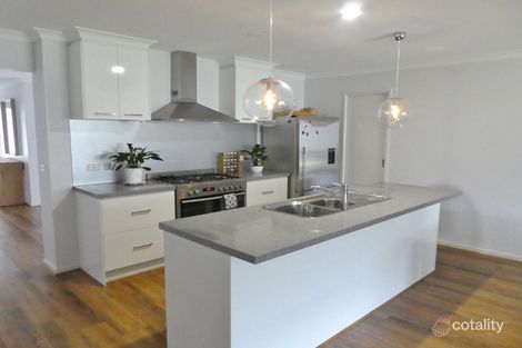 Property photo of 3 Zeus Avenue Cranbourne West VIC 3977