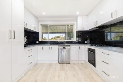 Property photo of 1 Genesta Street Hallett Cove SA 5158