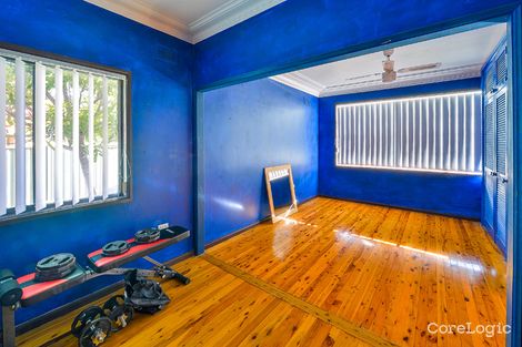 Property photo of 1 Wattle Avenue Macquarie Fields NSW 2564