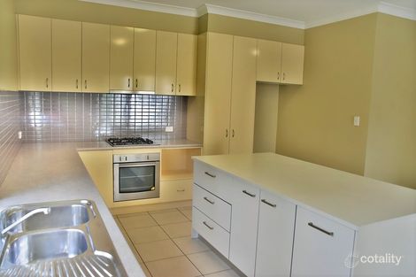 Property photo of 2 Yarraman Chase Waterford QLD 4133