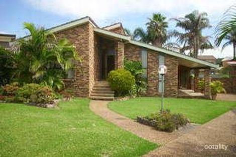 8 Rose Cl, Caves Beach, NSW 2281