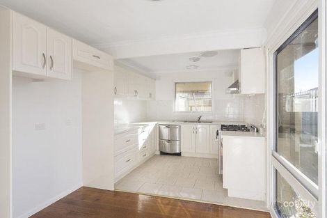 Property photo of 2/3 Oak Grove Springvale VIC 3171