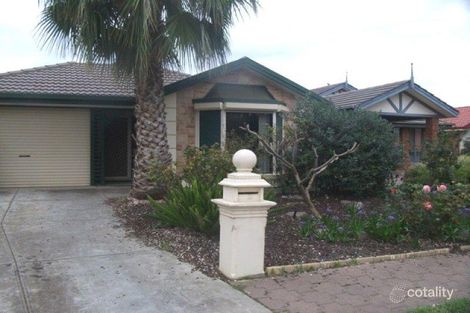 11 Crown Cres, Paralowie, SA 5108