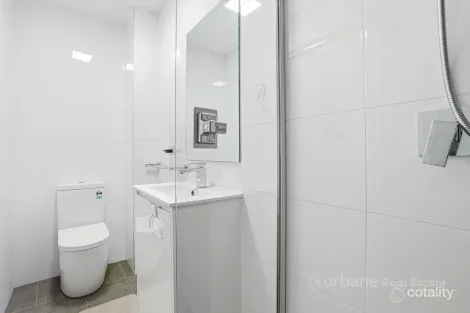 Property photo of 5/21 Girraween Road Girraween NSW 2145