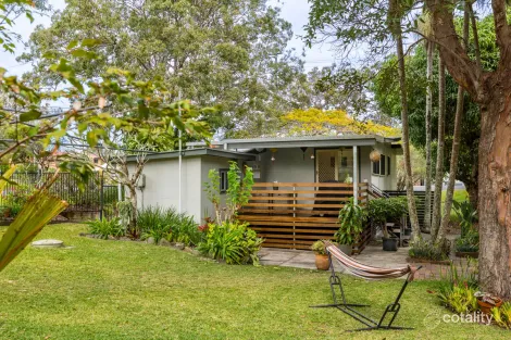Property photo of 35 Spenser Street Iluka NSW 2466