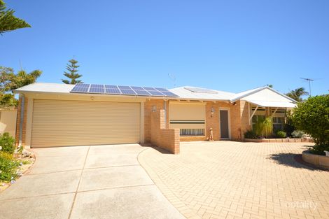 Property photo of 4 Oleander Place Halls Head WA 6210